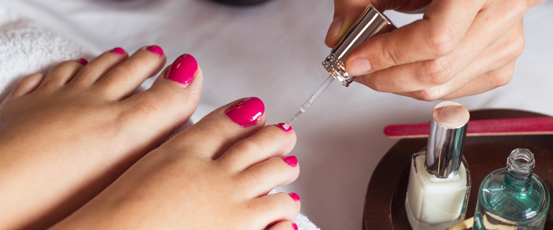 The Best Manicure and Pedicure Services for Beauty and Wellness in London